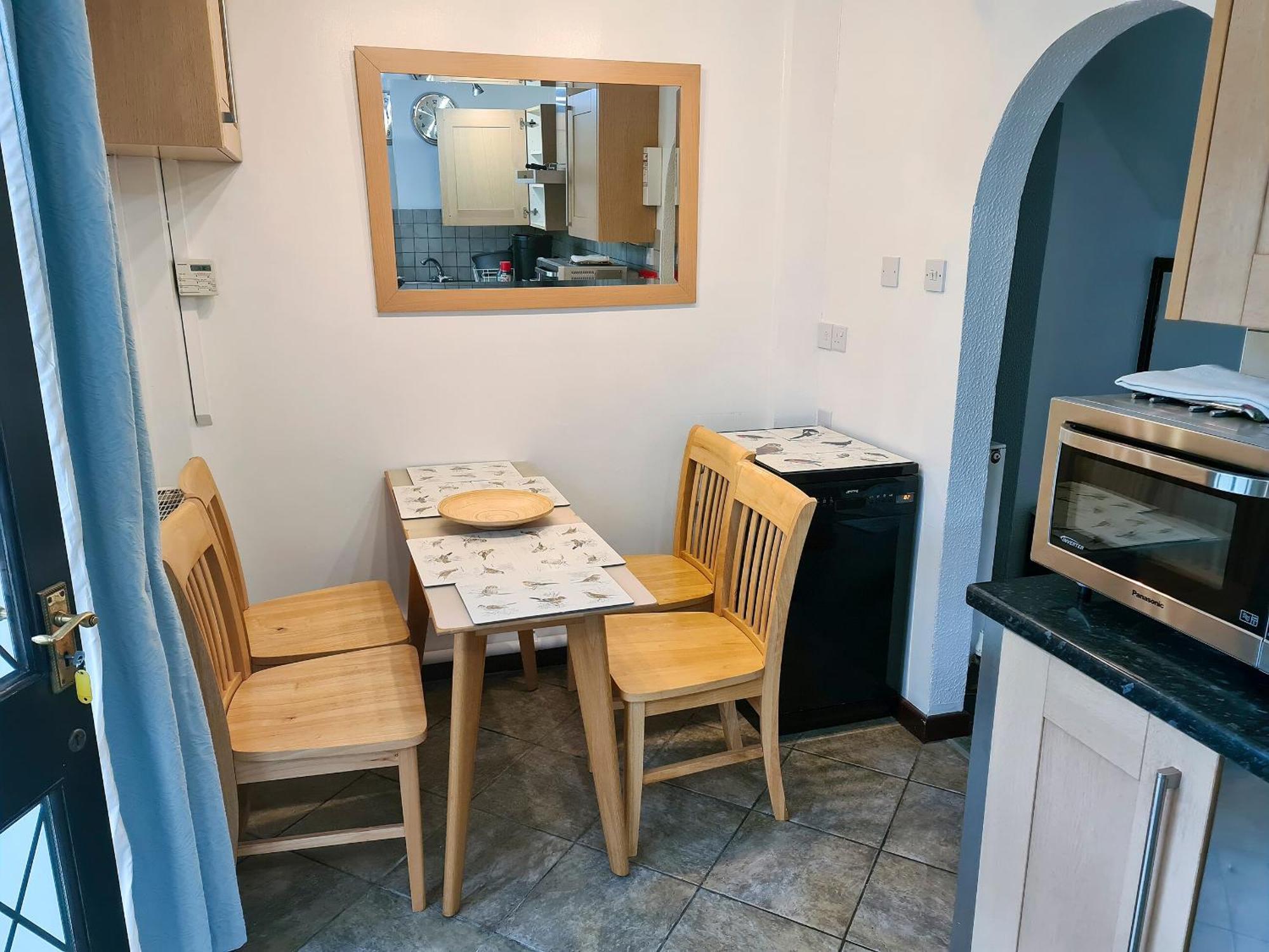 Oakleigh Cottage Llangelynin  エクステリア 写真